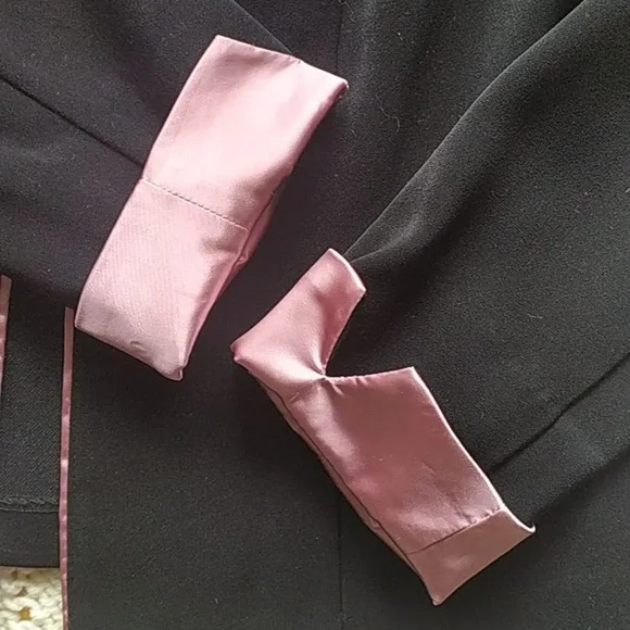 Unique Embroidered Rose Blazer - Picture 7 of 16